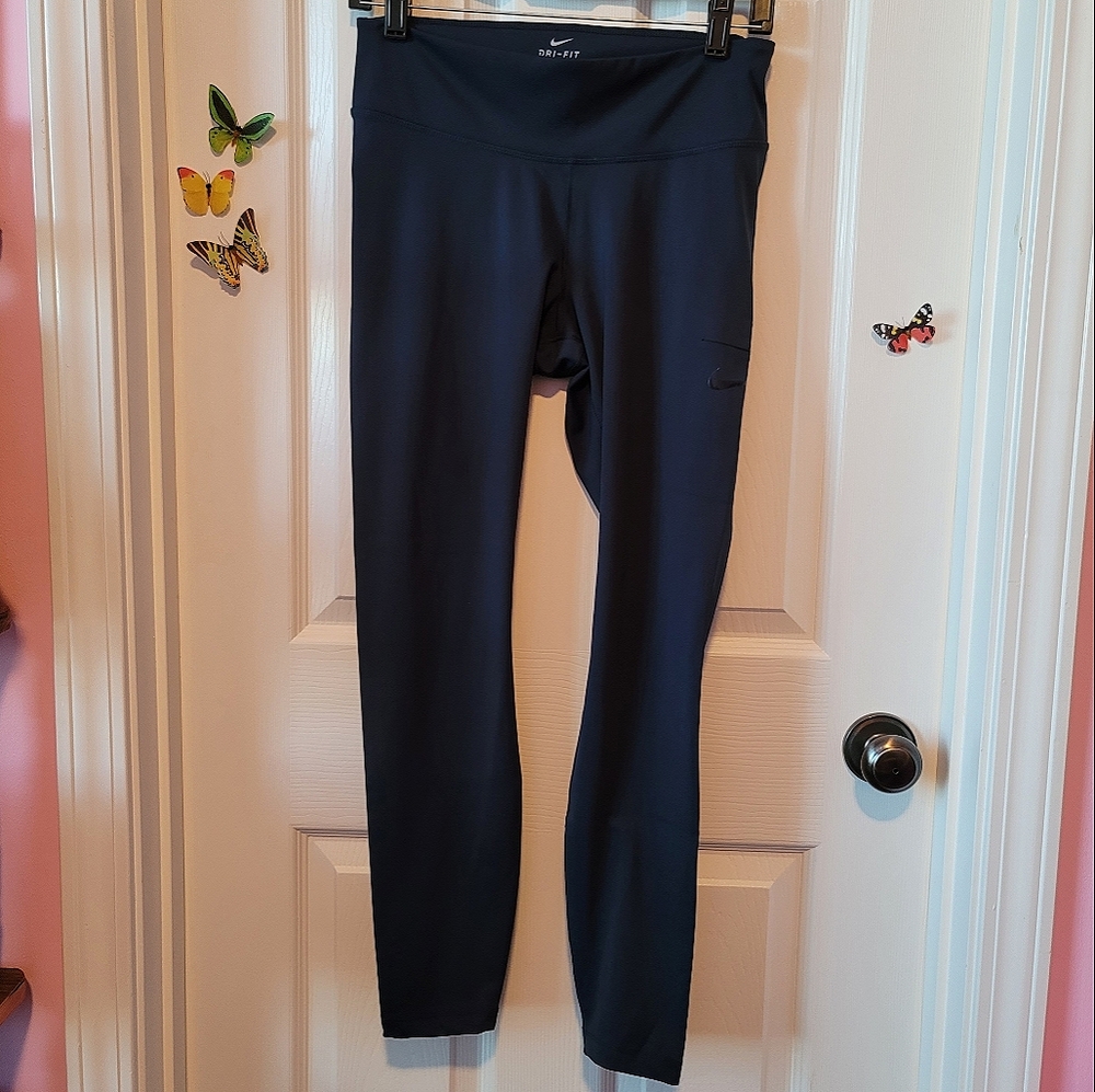 L | Navy Nike Leggings w/ leg pocket